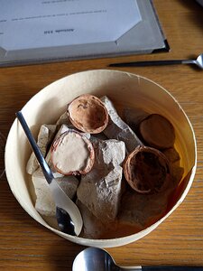 20221116_PXL112559747.MP_Pixel3a-JEB